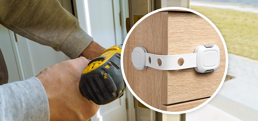 Childproof Sliding Door Locks in Orosi, CA